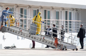 ep desembarco de tripulantes del greg mortimer en montevideo uruguay