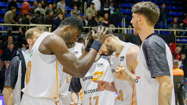 ep el baskonia celebra su victoria en fuenlabrada