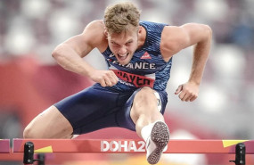 ep el decatleta frances kevin mayer en la prueba de 110 metros vallas del campeonato del mundo de