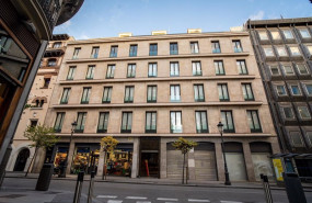 ep el edificio de oficinas situado en la calle cedaceros numero 9 de madrid que el grupo catalana