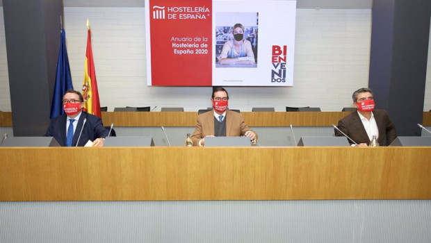 ep el presidente de la ceoe antonio garamendi el presidente de hosteleria de espana jose luis yzuel