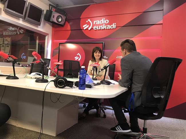 ep entrevistaidoia mendiaradio euskadi