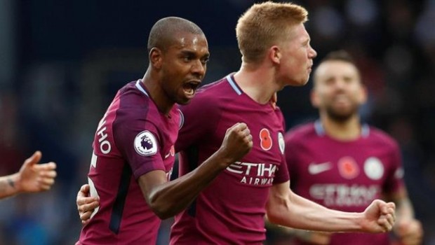 ep fernandinhode bruyne manchester city