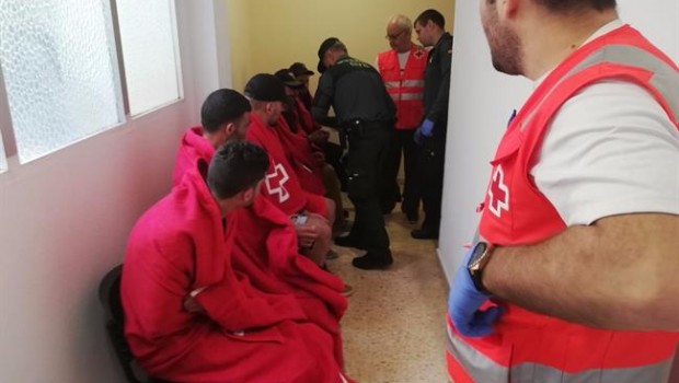 ep las personas rescatadasmartes reciben asistenciacruz roja