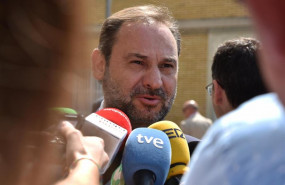 ep ministrofomentofunciones jose luis abalos en declaracioneslos medioscomunicacionsu visitala supervisionlas instalacionescontroltrafico centralizadoadifvalencia-fuentesan luis desdese regu