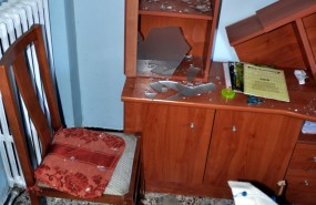 ep muebles destrozadoslos jovenesde lanzarlos7 piso