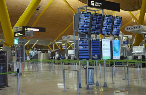 ep paneles informativos en la terminal t4 del aeropuerto adolfo suarez madrid-barajas ep paneles informativos en la terminal t4 del aeropuerto adolfo suarez madrid-barajas