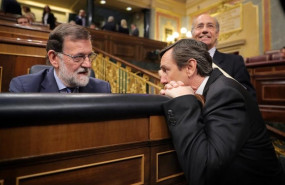 ep rajoy conversarafael hernandoescano ep rajoy conversarafael hernandoescano