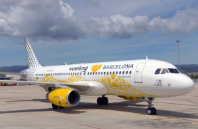 ep un avion de vueling 20240620155503