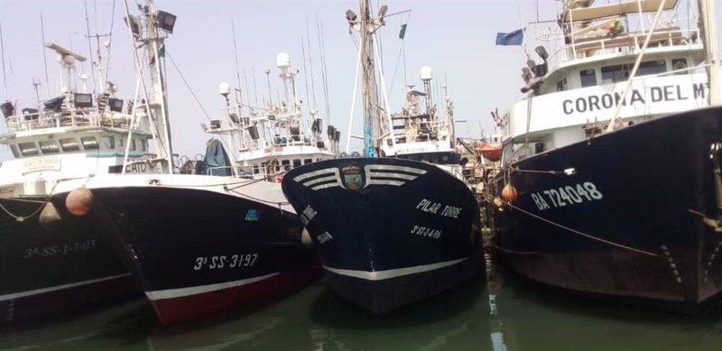 ep archivo bruselas la flota canera atunera amarrada en senegal pide a bruselas ayudas por causa ep archivo bruselas la flota canera atunera amarrada en senegal pide a bruselas ayudas por causa