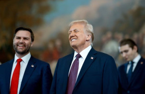 ep archivo   el presidente de estados unidos donald trump junto a su vicepresidente jd vance