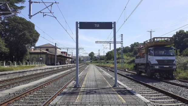 ep archivo   electrificacion del tramo guillarei tui frontera portugesa