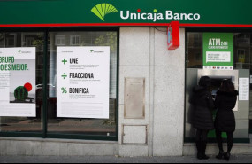 ep archivo   imagen de archivo de una sucursal de unicaja