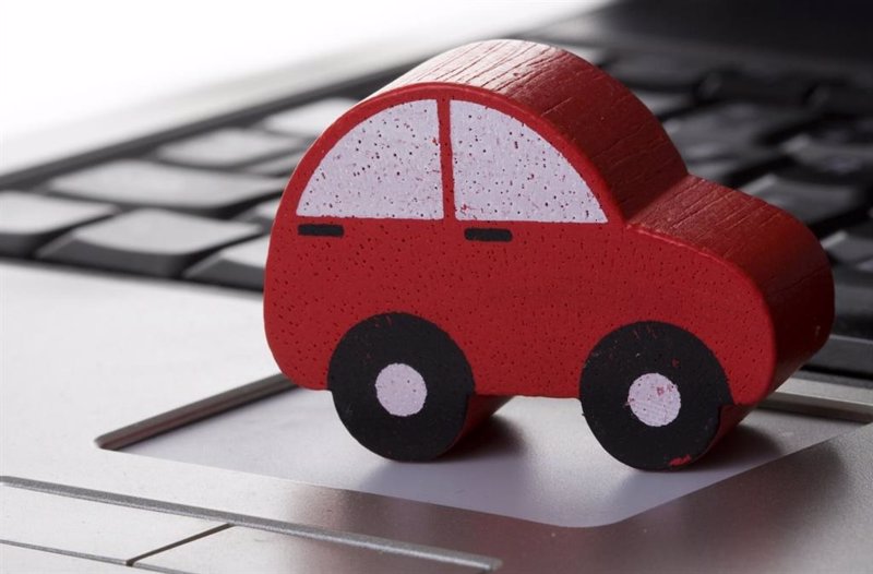 Comprar un coche eléctrico o con etiqueta cero puede darte un susto en la Renta