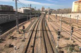 ep archivo   vias del tren junto a la estacion de cordoba
