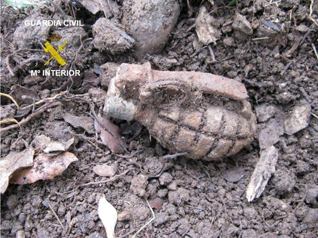 Artefacto destruido en Villasana de Mena. | GUARDIA CIVIL. ep artefacto destruidovillasanamena
