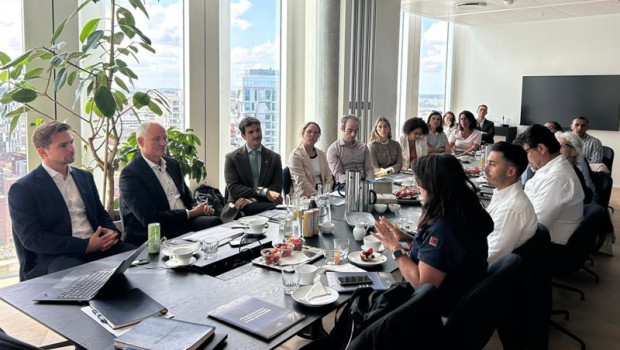 ep canarias expone su potencial para desarrollar la eolica marina ante expertos del sector en