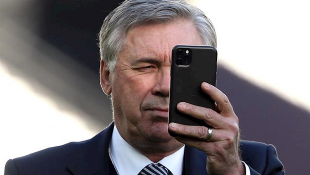 ep carlo ancelotti tecnico del everton