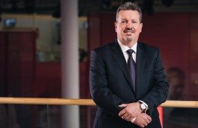 ep dave hazard vice president emeia channel sales operationfujitsu
