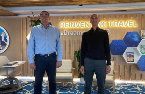 ep el director financiero de edreams odigeo david elizaga junto al ceo dana dunne
