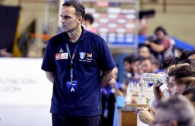 ep el entrenador espanol del orlen wisla plock xavier sabate en un partido