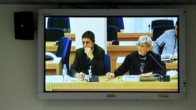 ep el mayor de los mossos desquadra josep lluis trapero y su abogada olga tubau durante la jornada