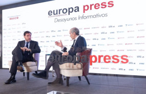 ep el ministro de transportes y movilidad sostenible oscar puente i y el director de europa press