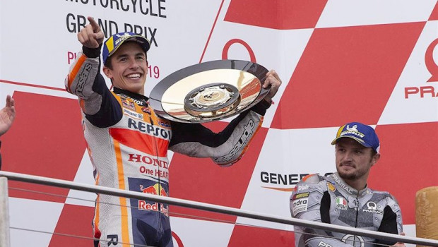 ep el piloto espanol marc marquez repsol honda vencedor de la carrera de motogp del gran premio de