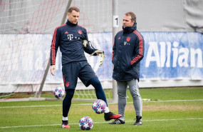 ep flick y neuer durante un entrenamiento del bayern