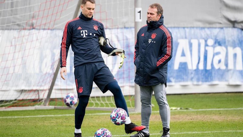 ep flick y neuer durante un entrenamiento del bayern ep flick y neuer durante un entrenamiento del bayern