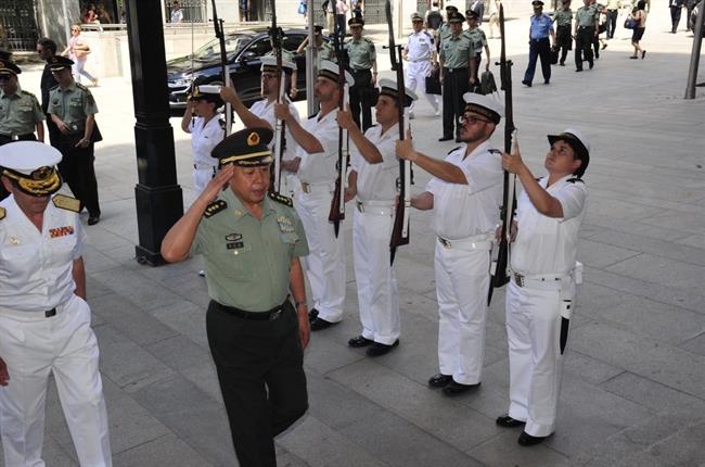 ep general fan changlong visitacuartel generalla armada