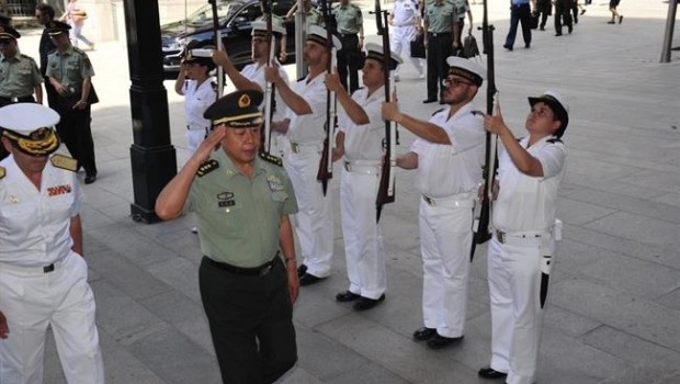 ep general fan changlong visitacuartel generalla armada