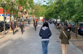 ep gente paseando por la calle
