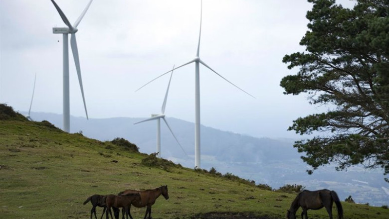 ep gestamp e iberdrola firman un acuerdo para el suministro de energia limpia en europa durante 10
