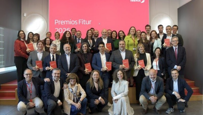 ep iberia entrega sus premios fitur a las mejores agencias de viajes empresas y partners