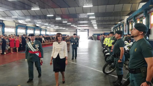 ep la secretaria de estado de seguridad ana botella pasa revista a miembros de la guardia civil en