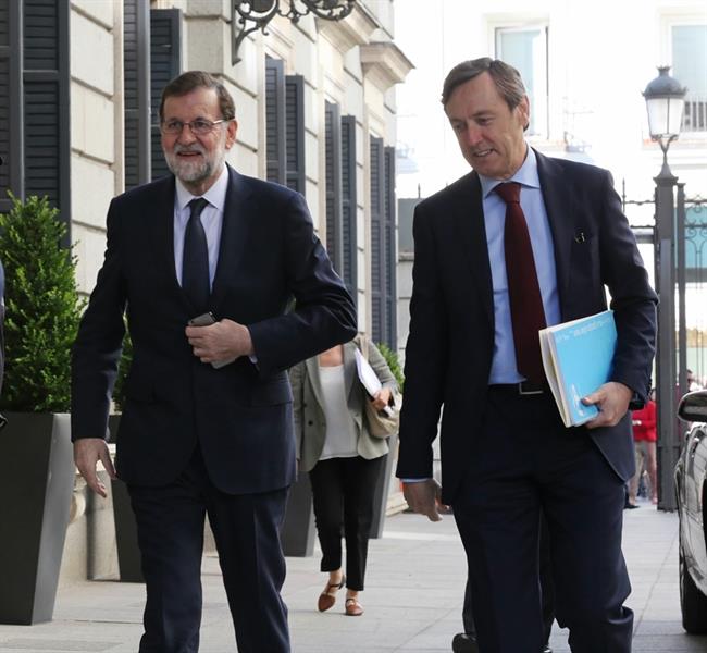 ep rajoyrafael hernandosu llegadacongresodebatela mocion 20170614151708