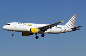 ep un avion de vueling 20260108112903