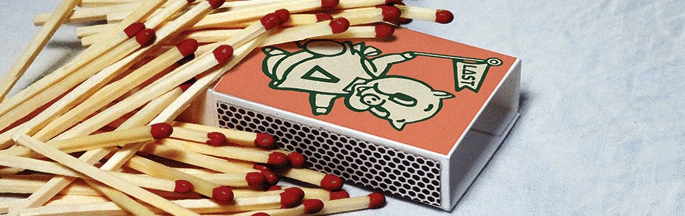 1645270760 tiranas banderas