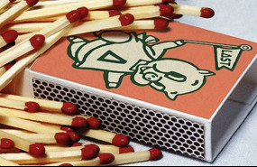 1645270760 tiranas banderas