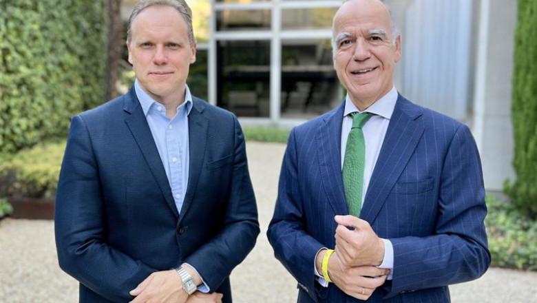 ep archivo   daniel lacalle economista jefe de tressis y jose miguel mate consejero delegado de