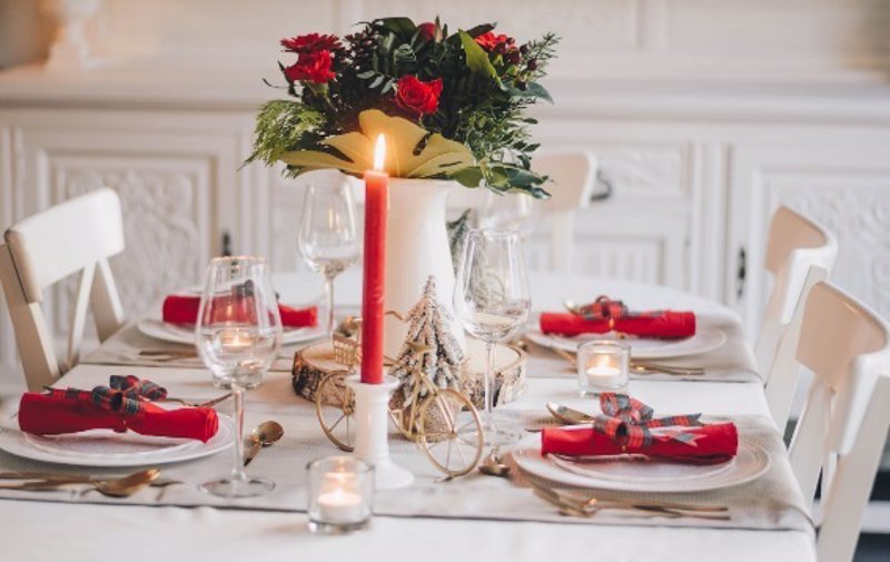 ¿Se pueden decorar libremente los balcones en Navidad sin autorización de los vecinos?