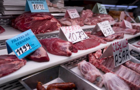 ep archivo   precios en una carniceria a 11 de agosto de 2023 en mostoles madrid espana