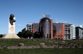 ep archivo   sede de liberty seguros en el edificiotierra en madrid