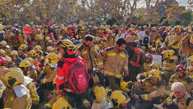 ep concentracionbomberosparlament