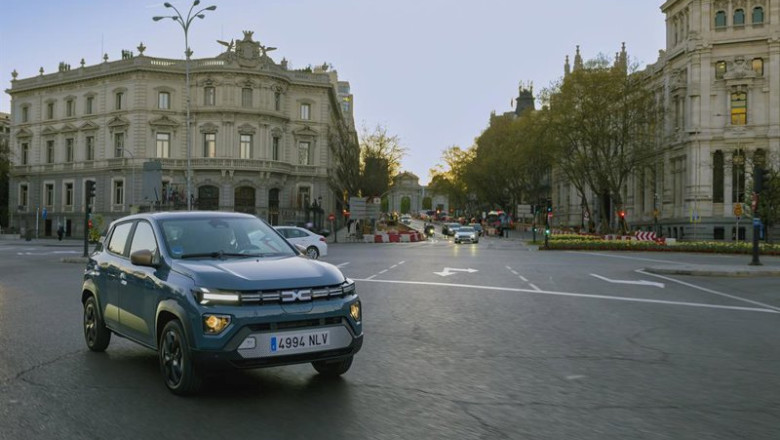 ep dacia spring el electrico urbano mas asequible de dacia desde 16425 euros y con 225 km de