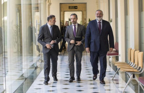 ep el consejero de hacienda industria y energia juan bravo el consejero delegado de cetursa sierra