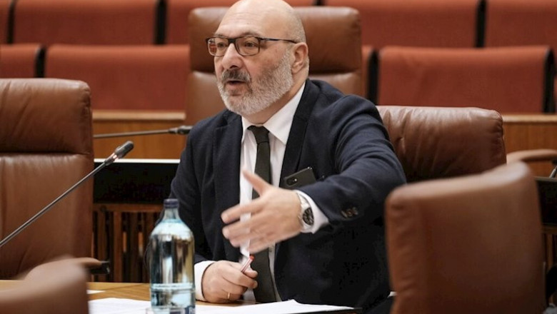 ep el portavoz parlamentario de vox andalucia alejandro hernandez en una imagen de archivo ep el portavoz parlamentario de vox andalucia alejandro hernandez en una imagen de archivo