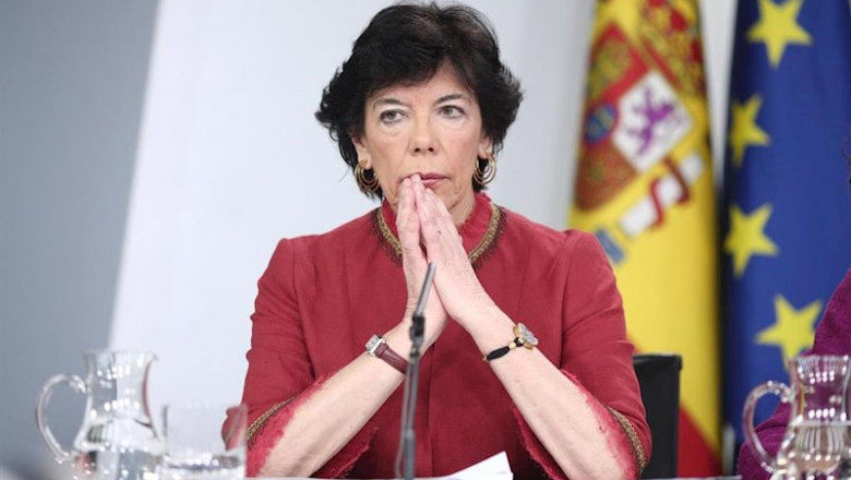 La ministra de Educación y Formación Profesional, Isabel Celaá, en una rueda de prensa posterior al Consejo de Ministros. | Eduardo Parra - Europa Press ep la ministra de educacion y formacion profesional isabel celaa en una rueda de prensa posterior al