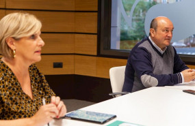 ep la presidenta del ebb itxaso atutxa y el lider del onv andoni ortuzar durante la reunion semanal